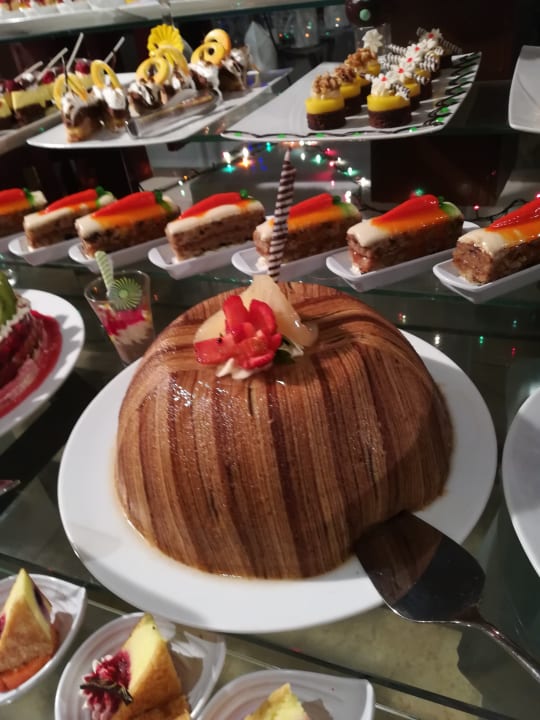 Gastro Three Corners Equinox Beach Resort