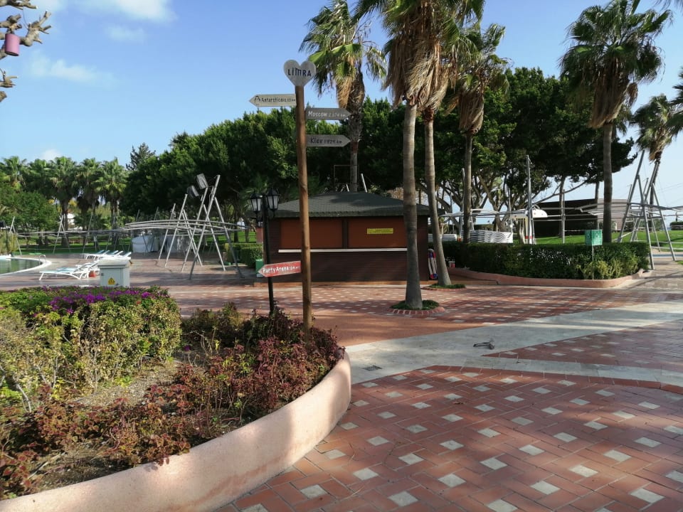 Pool Limak Limra Hotel & Resort