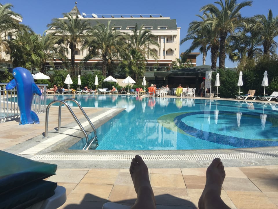 Pool Calimera Hane Garden