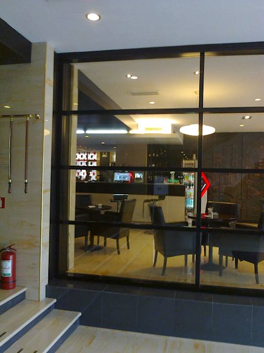 Main lobby Hotel Ramada City Center Iasi