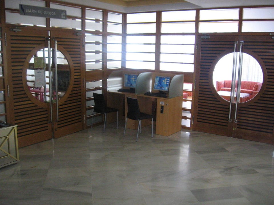 Internet für alle, gegen paar Cent Hipotels Bahia Grande