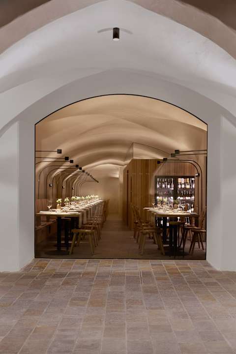 Gastro fink Restaurant & Suites