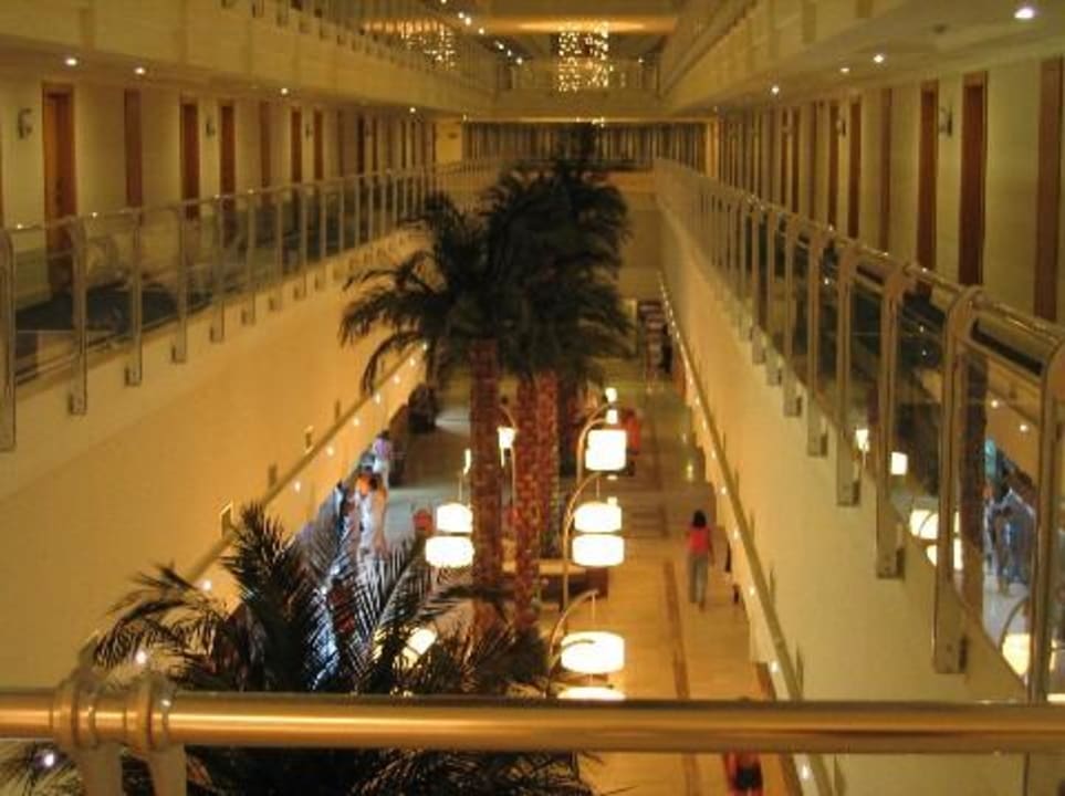 Im Hotel Crystal Admiral Aqua Collection