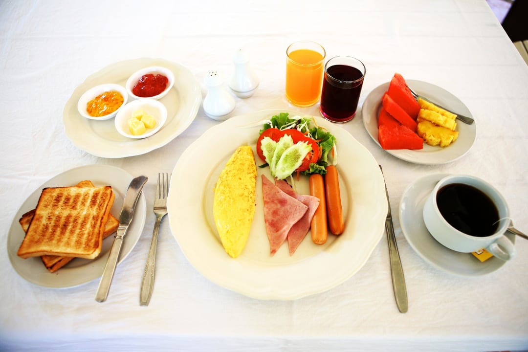 Breakfast  Hotel Le Charme Sukhothai Resort