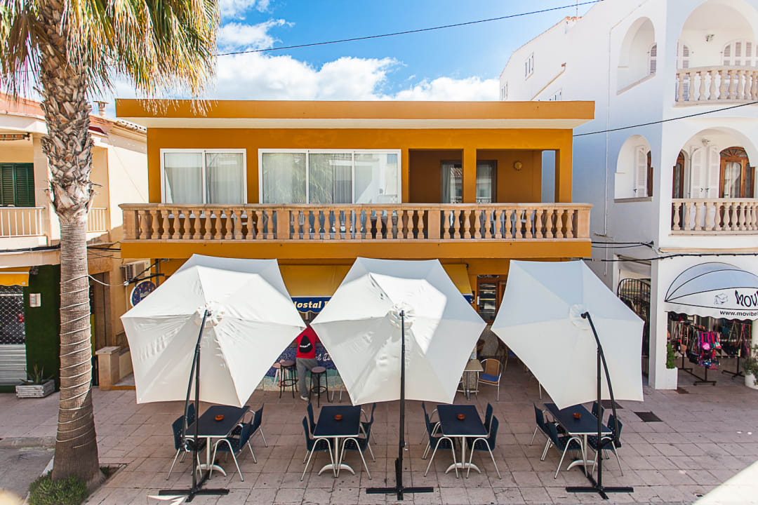 Außenansicht Hostal Doris