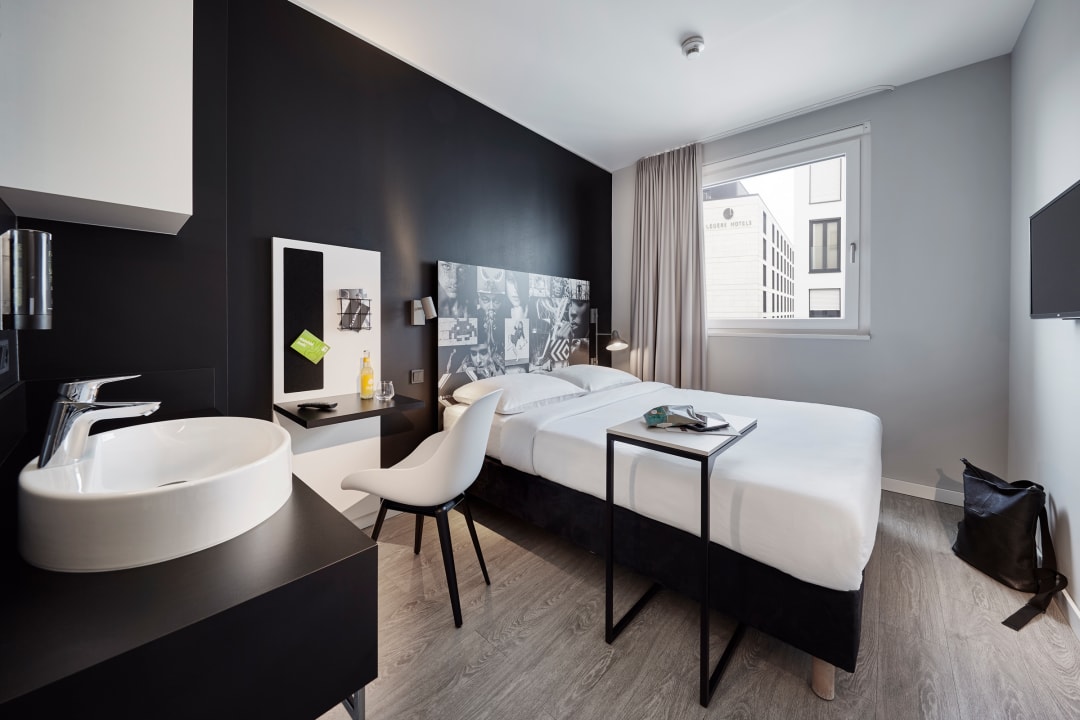 Zimmer LÉGÈRE EXPRESS Bielefeld