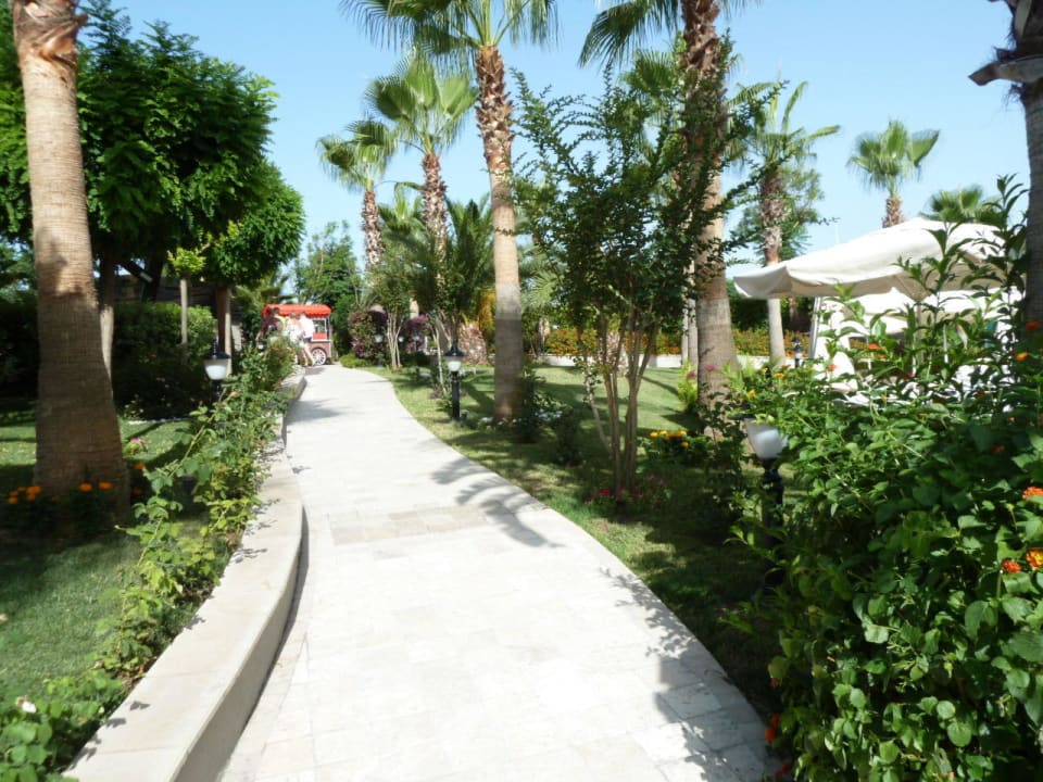 Weg zum Strand Aydinbey Kings Palace & Spa