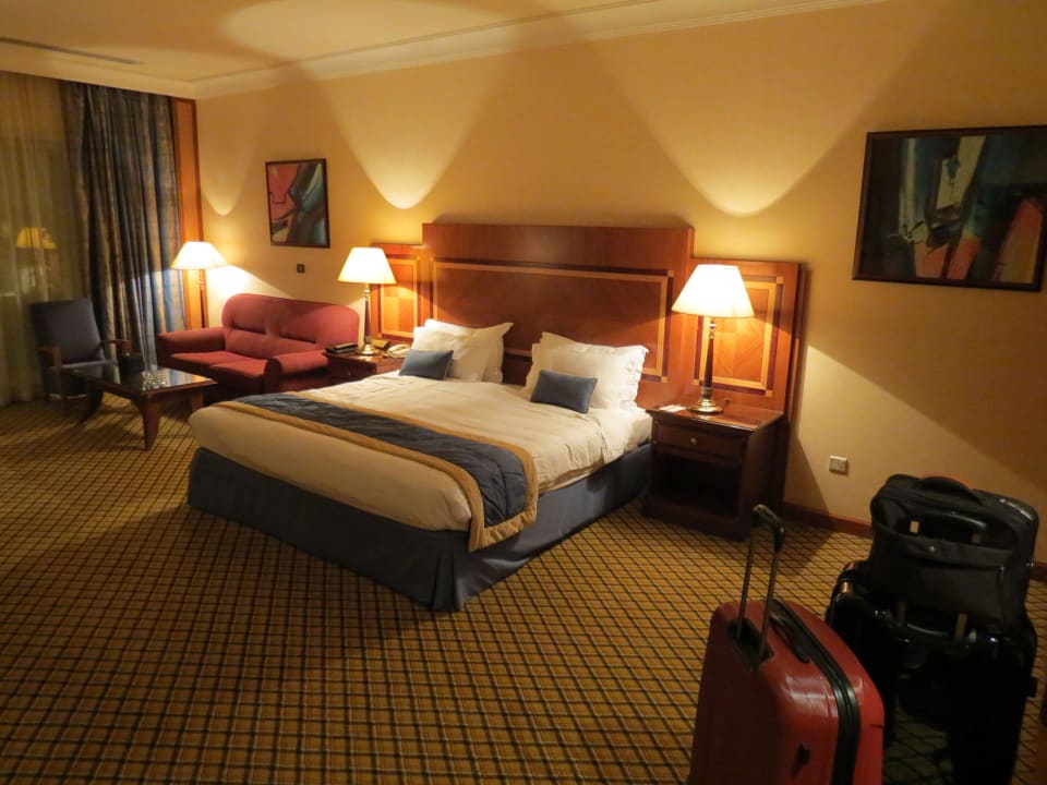 Doppelbett Zimmer 216 Al Raha Beach Resort & Spa