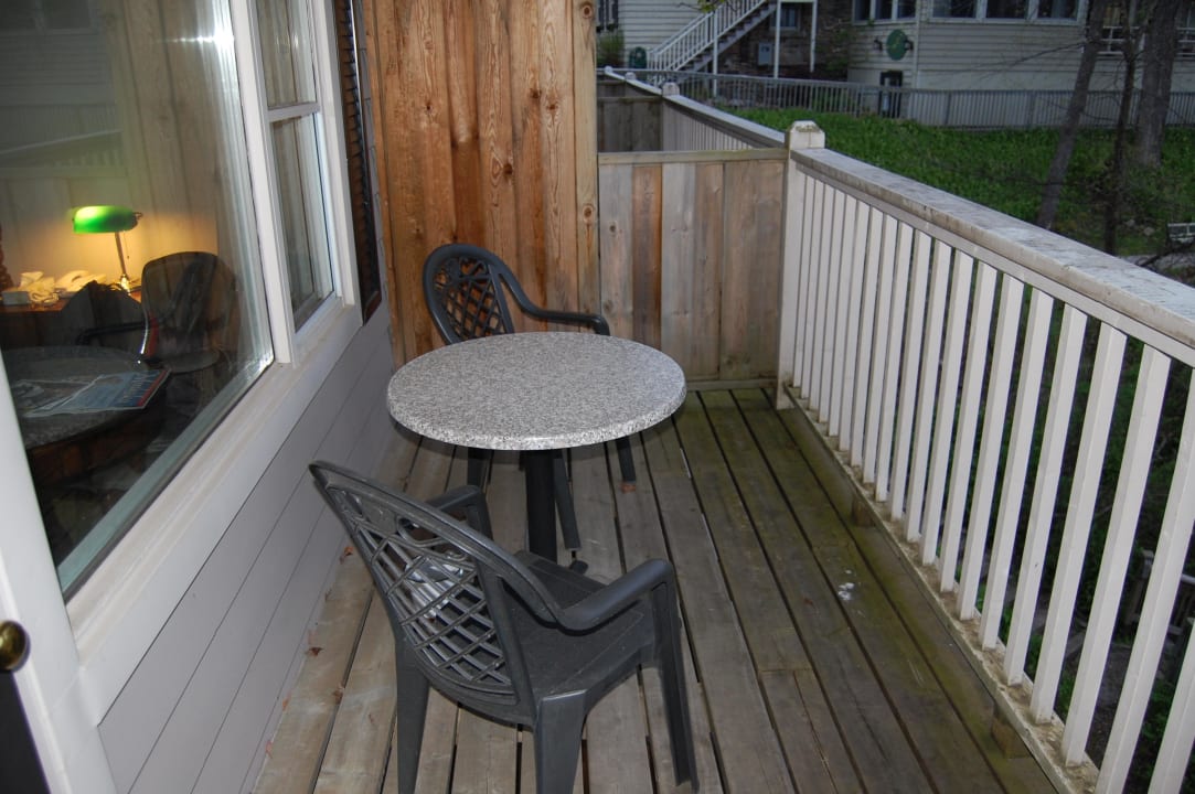 Balkon Hotel Inn at the Falls