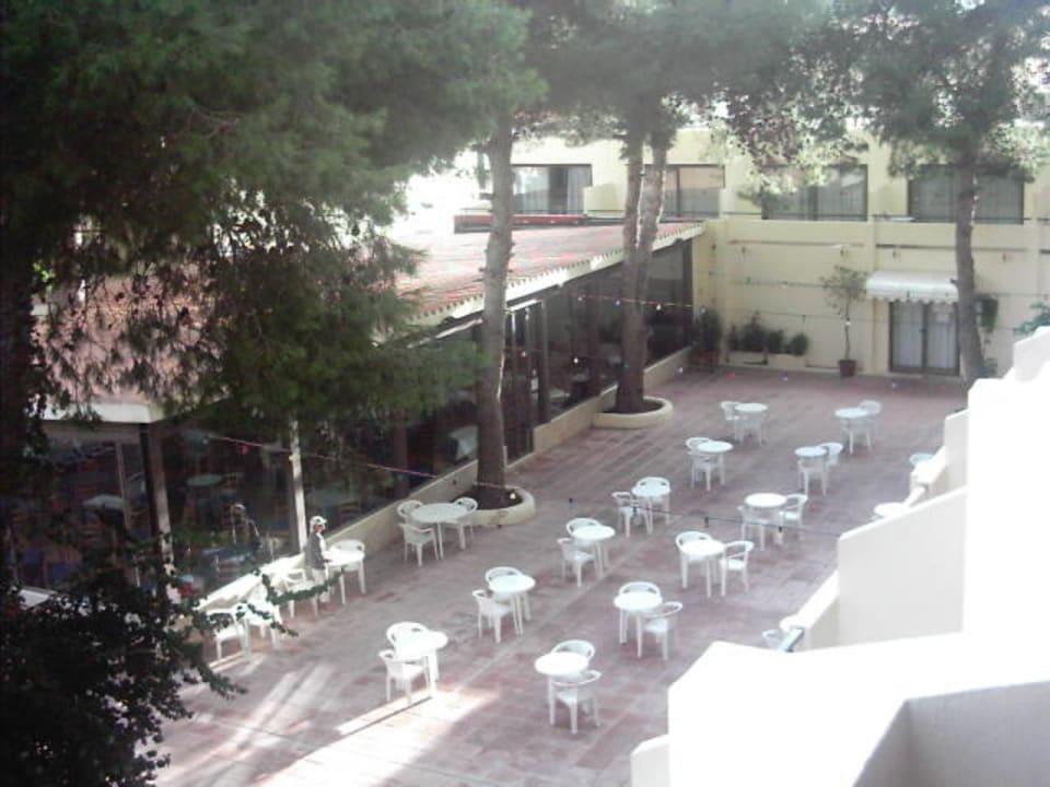 Innenhof Club Can Bossa