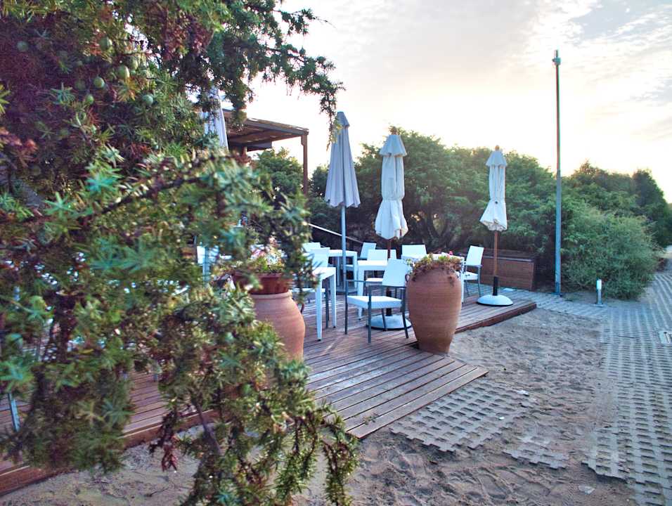 Strand Is Arenas Resort