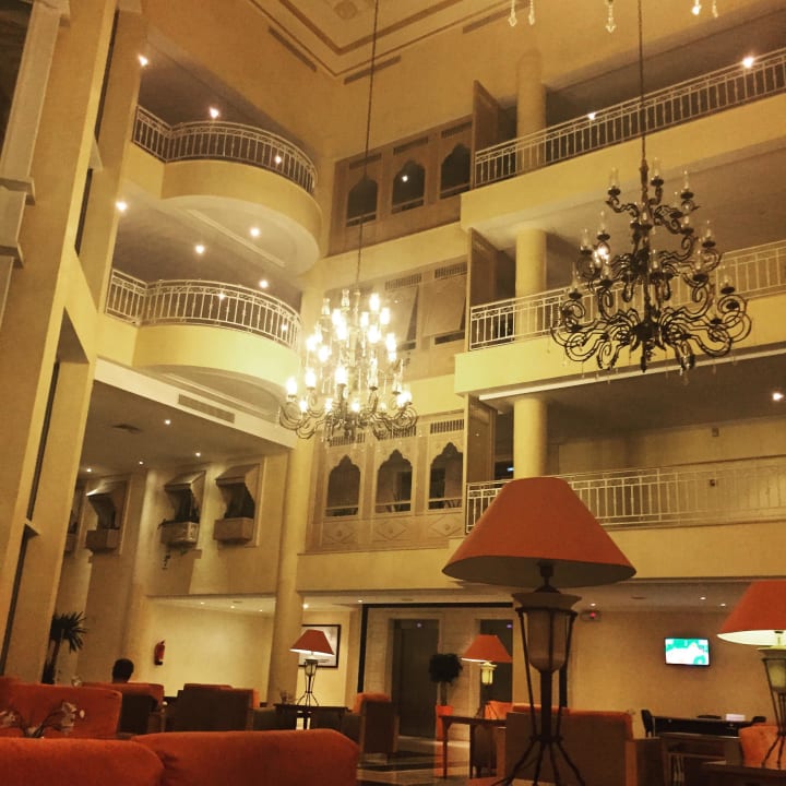 Lobby Iberostar Waves Averroes