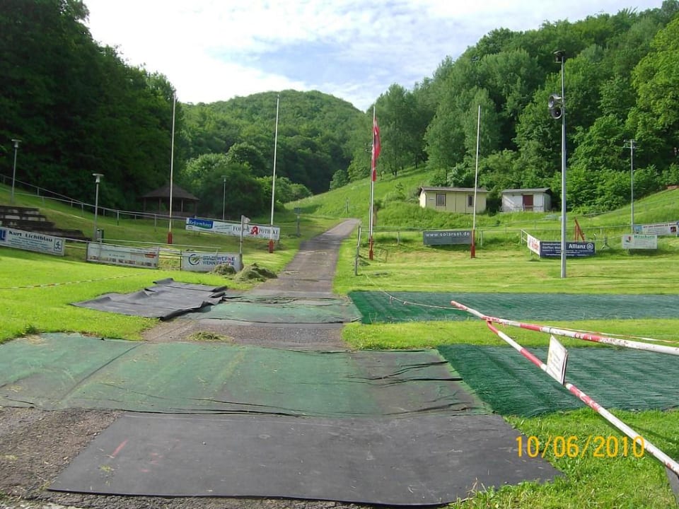 Schanzenauslauf und Talblick REGIOHOTEL Schanzenhaus Wernigerode