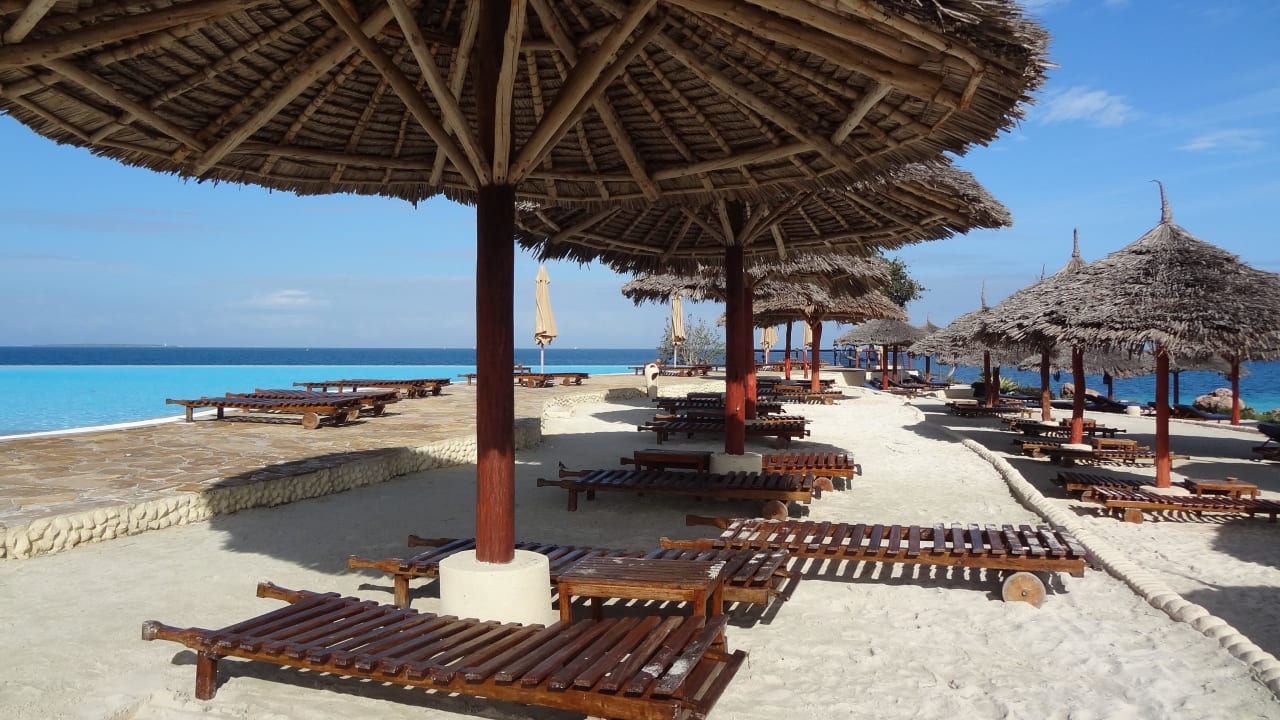 Strandliegen Royal Zanzibar Beach Resort