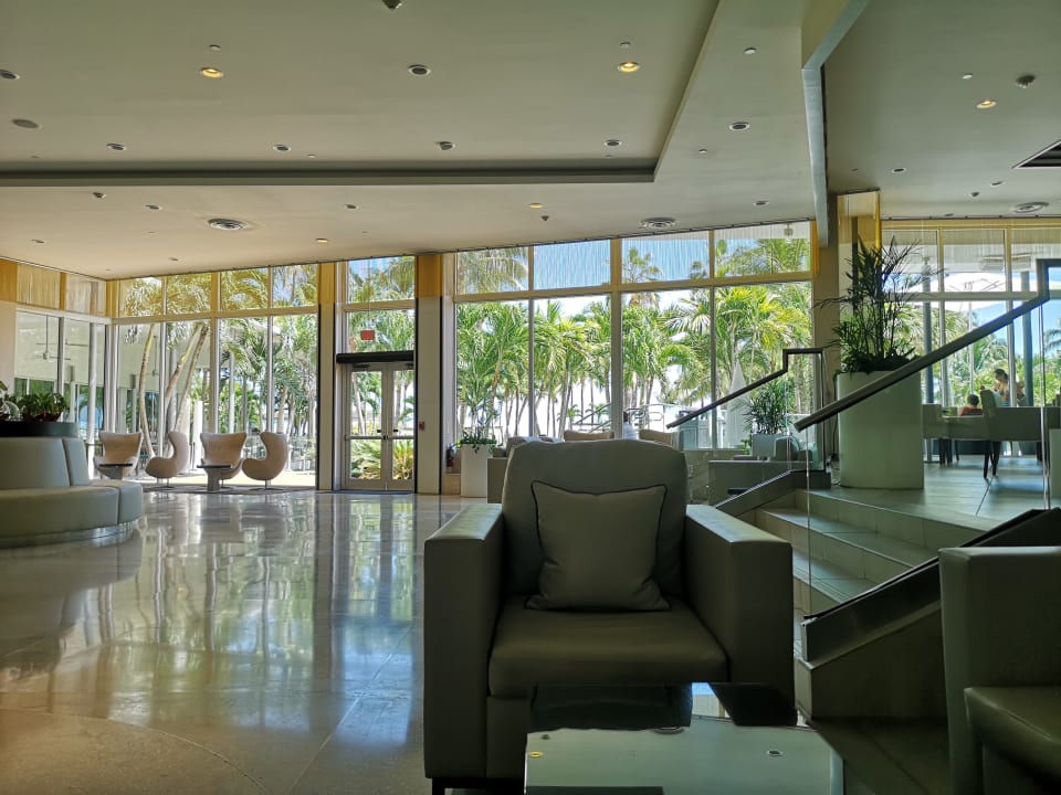 Lobby Hotel Riu Plaza Miami Beach