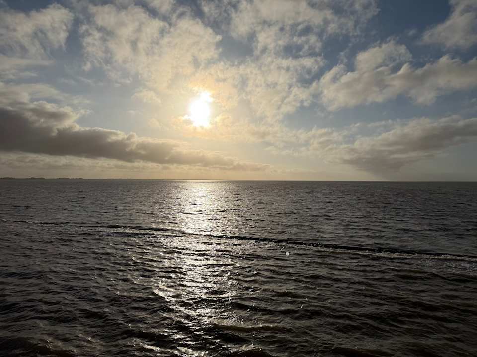 Strand Hotel zur alten Inselkirche