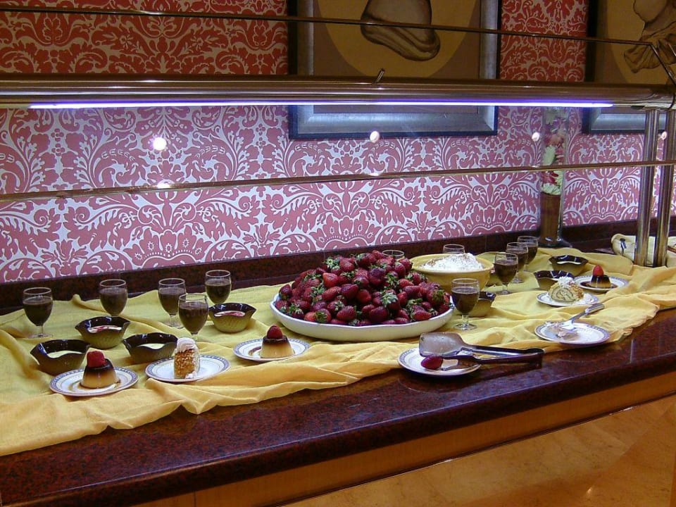 Nachtisch Grupotel Playa de Palma Suites & Spa