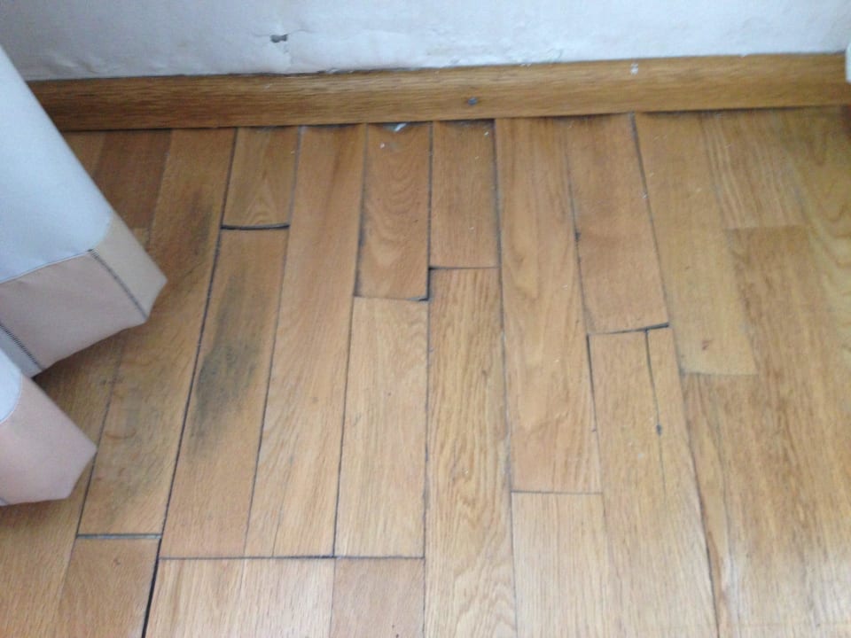 Boden wellt sich Munich Inn