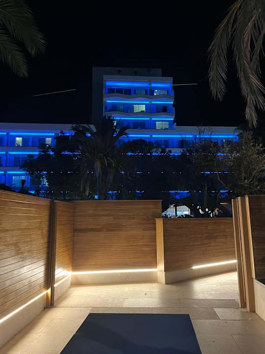 Außenansicht Hotel Bahia del Sol