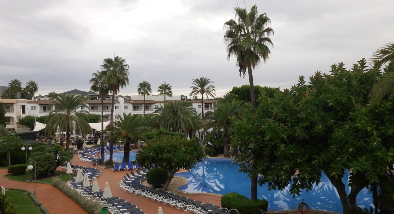 Pool Alcudia Garden Aparthotel