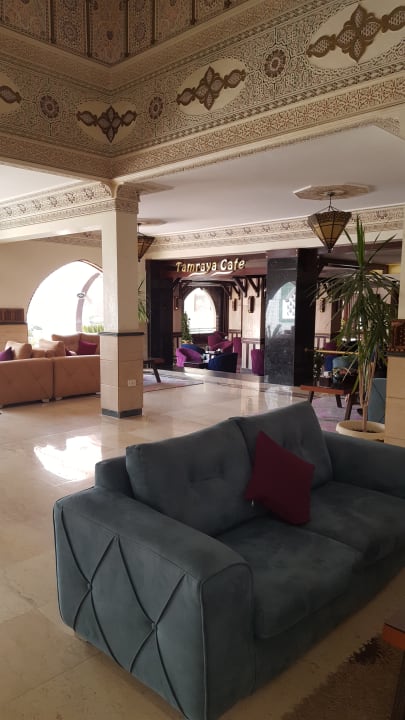 Café in der Lobby Pickalbatros Alf Leila Wa Leila Resort - Neverland Hurghada