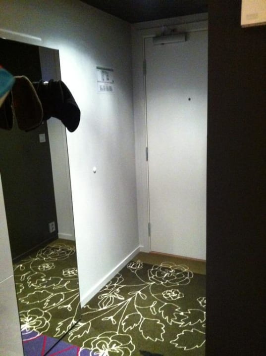Zimmereingang Comfort Hotel Xpress Oslo