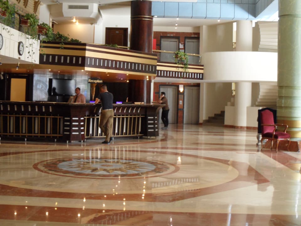Lobby Seagull Beach Resort