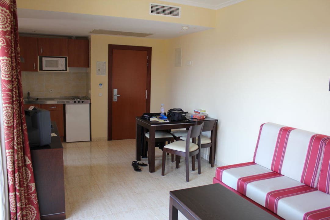 Eingangsbereich vom Hotelzimmer allsun App.-Hotel Orient Beach