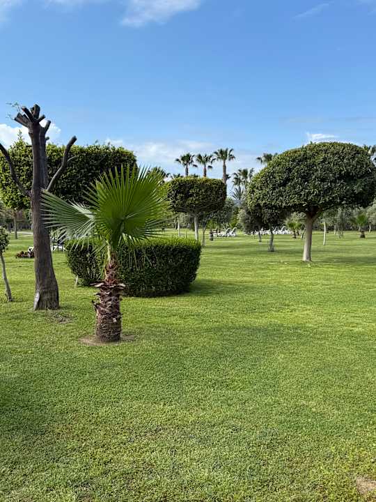 Gartenanlage Melas Lara Hotel