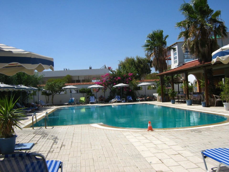Poolanlage Hotel Faliraki Bay