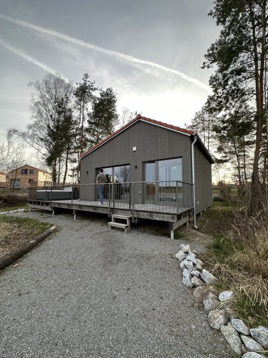 Außenansicht Chalet Resort Seenland