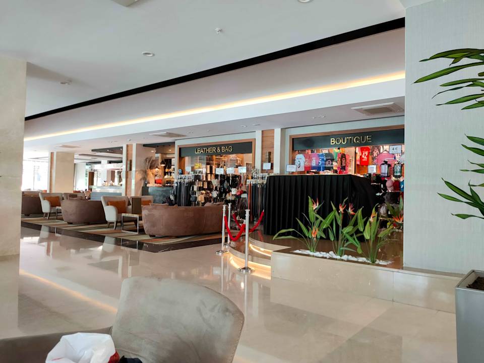 Lobby Side Sunport Hotel & Spa