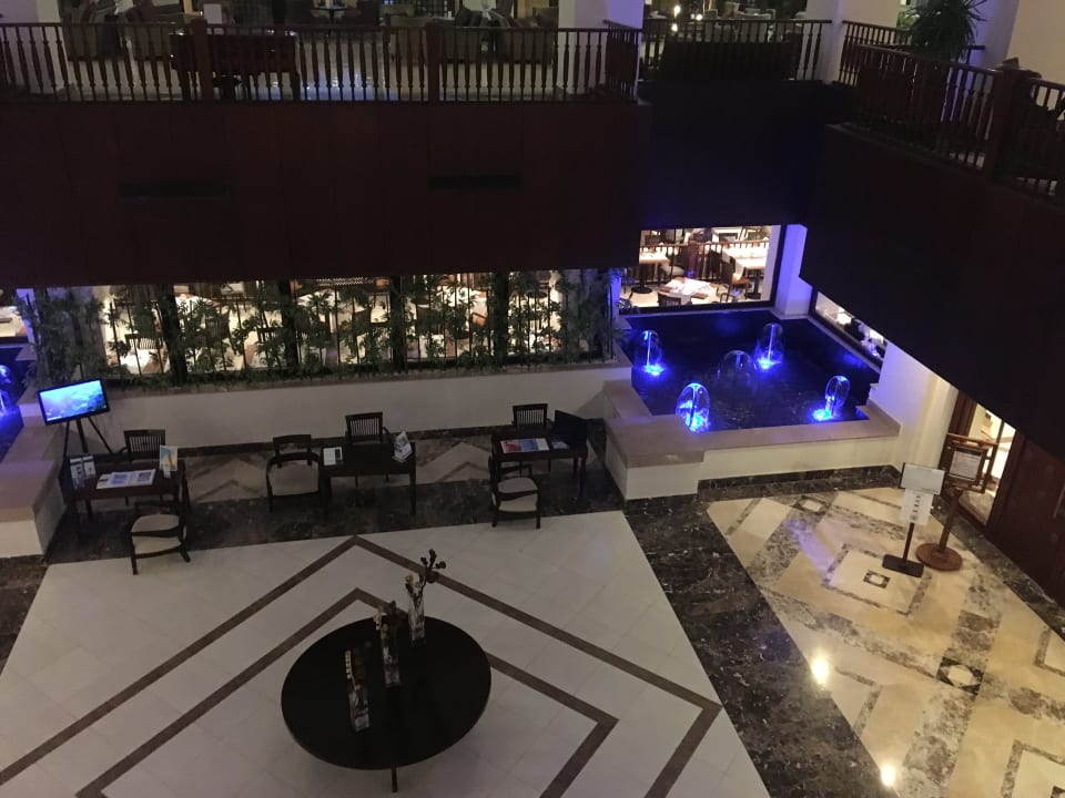 Lobby Steigenberger Aqua Magic