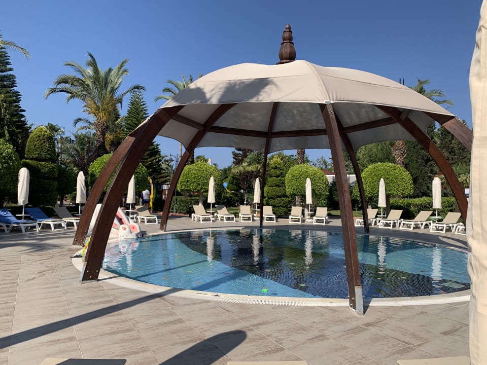 Pool Saphir Resort & Spa