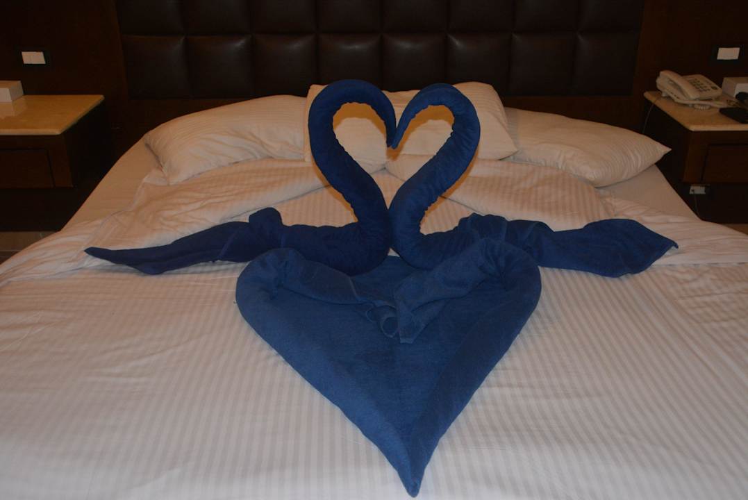 Lustige Deko Pickalbatros Alf Leila Wa Leila Resort - Neverland Hurghada