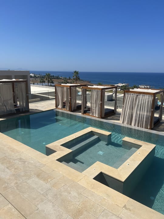 Außenansicht The Royal Senses Resort, Curio Collection by Hilton