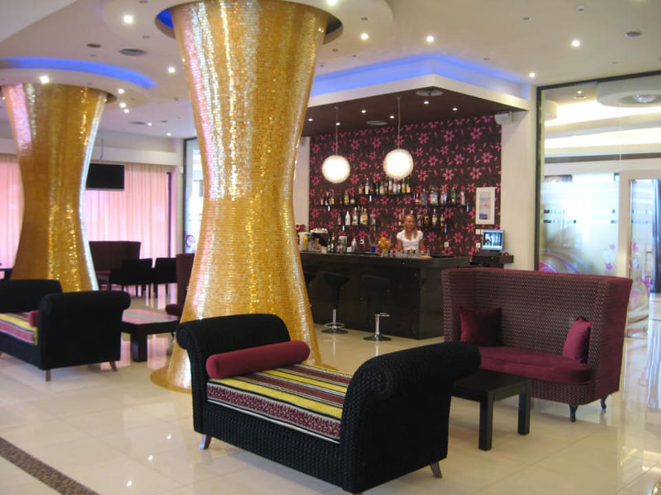 Lobby mit Bar Afandou Bay Resort Suites