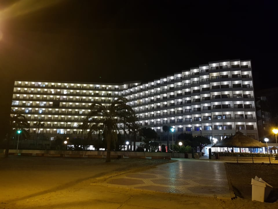 Außenansicht Hotel Vibra Beverly Playa