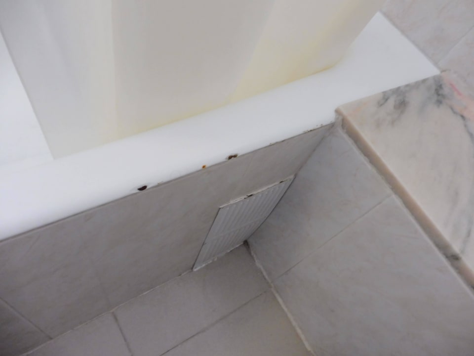 Badewanne  Badezimmer Flacalco Hotel & Apartments