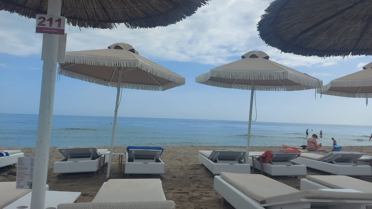 Strand Evilion Sea & Sun Hotel