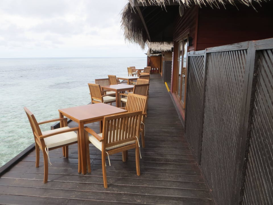 Das Breeze Restaurant bei den WaterVillas Adaaran Select Hudhuran Fushi - Premium All Inclusive