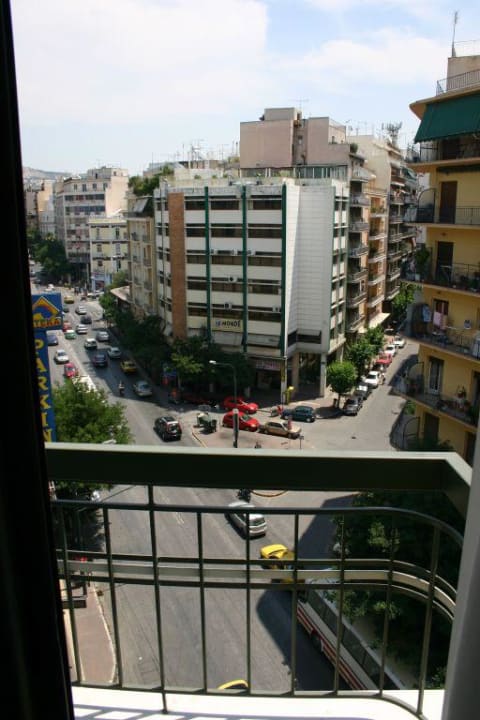 Blick aus Zimmer 608 Athens Golden City Hotel