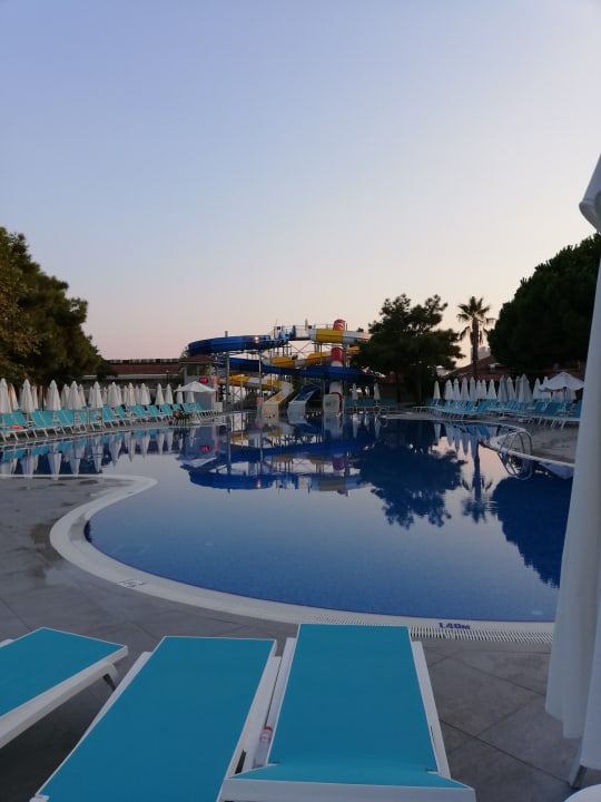 Pool Master Family Club