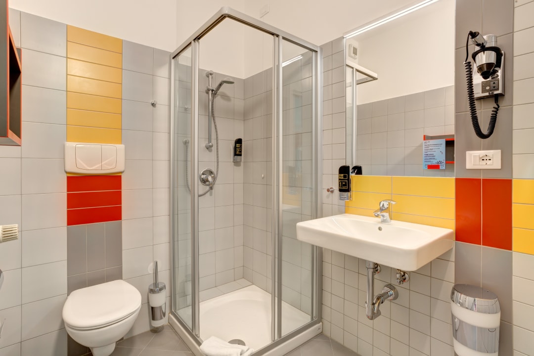 Zimmer MEININGER Milano Garibaldi