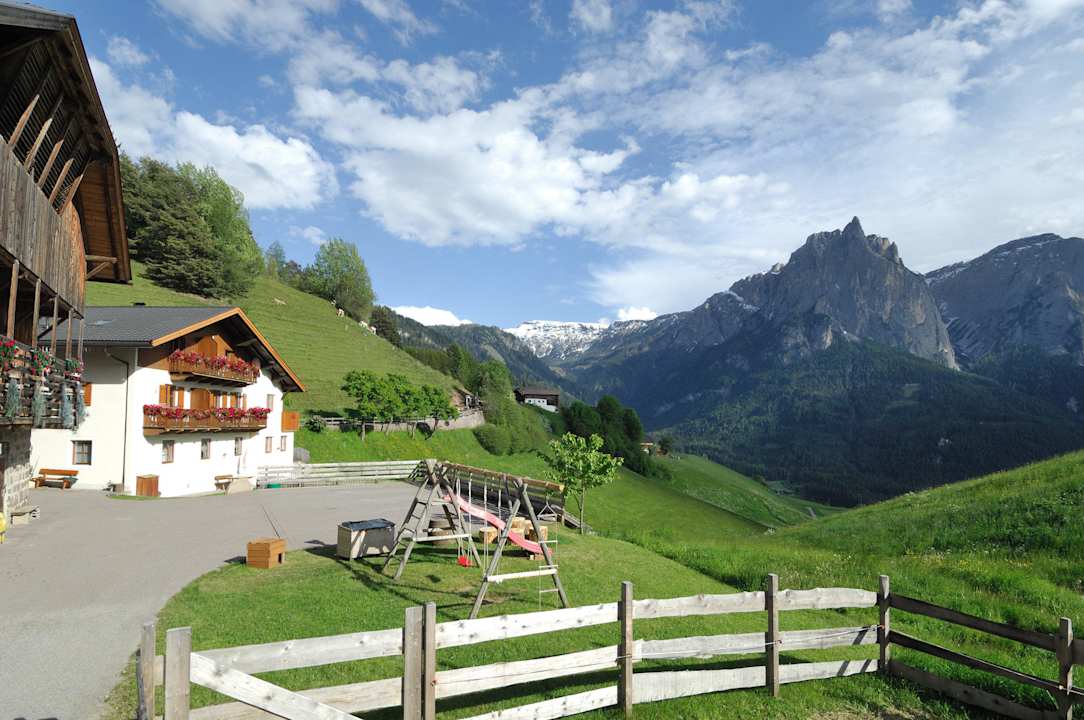 Der Schlern unser Hausberg u. wahrzeichen Südtirol Bauernhof Parnoa
