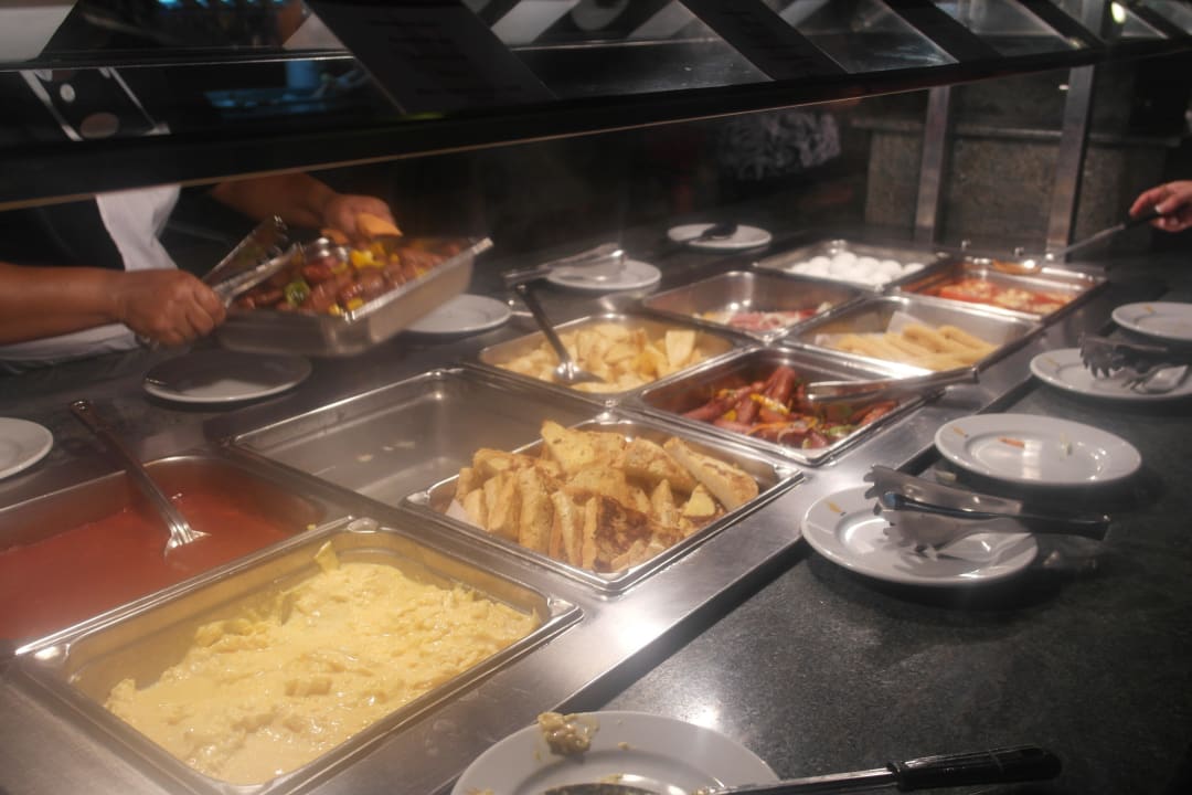 Frühstück warmes Punta Cana Princess All Suites Resort & Spa