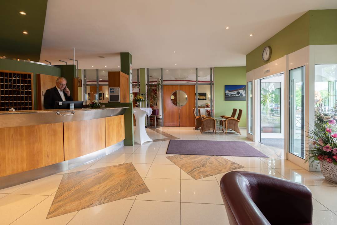 Lobby Garner Hotel Cottbus Süd