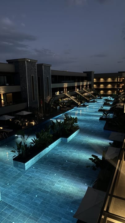 Pool Jacaranda Luxury Resort