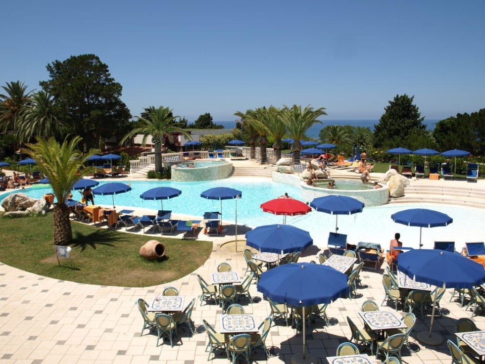 Blick auf den Pool Aldiana Club Rocca Nettuno Calabria