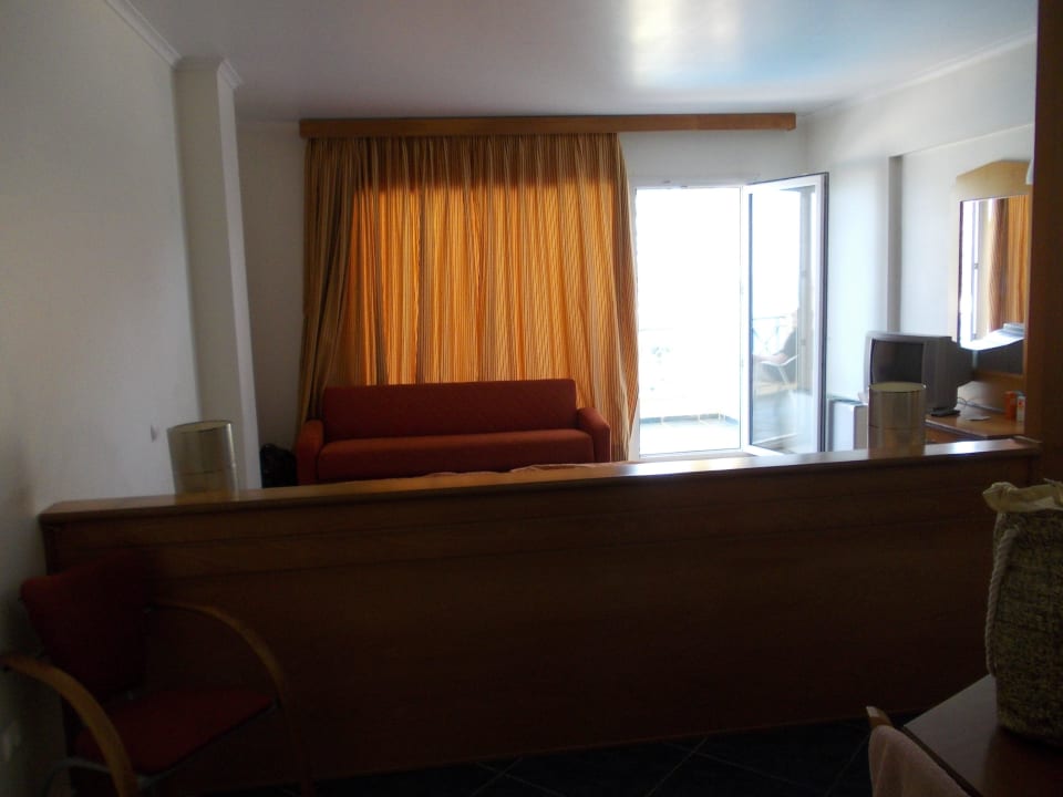 Zimmer 121 Ithea Suites Hotel